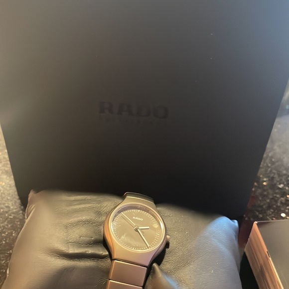 RADO BRAND NEW - Picture 3 of 4
